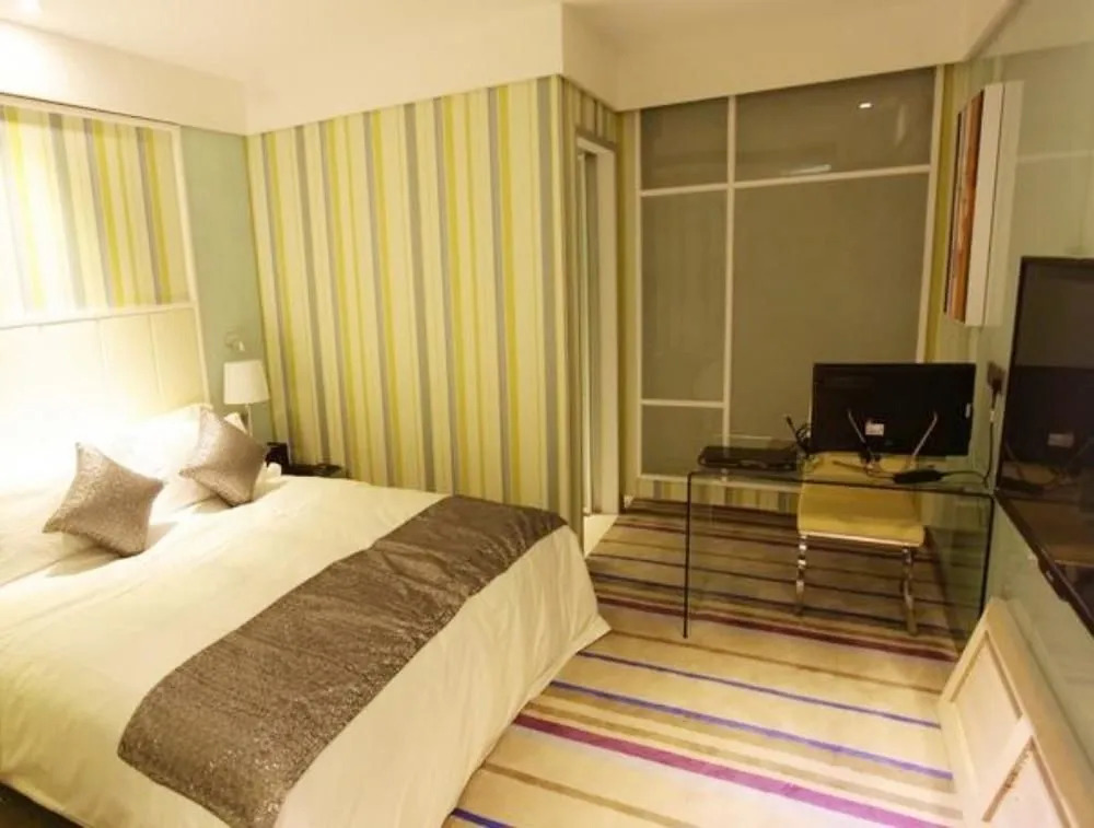 Victoria Hotel