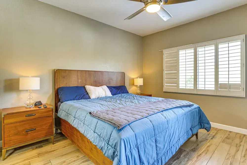 1 Mi to Old Town! Golf Getaway in Pueblo Verde