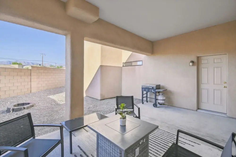 1 Mi to Lake: Airy Home w/ Patio in Lake Havasu!