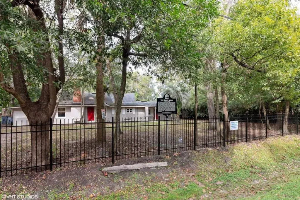 The Van Zant House