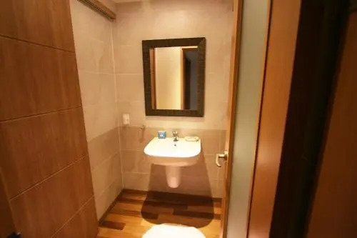 Guesthouse Gangnam — Female Only (гостевой дом для женщин)