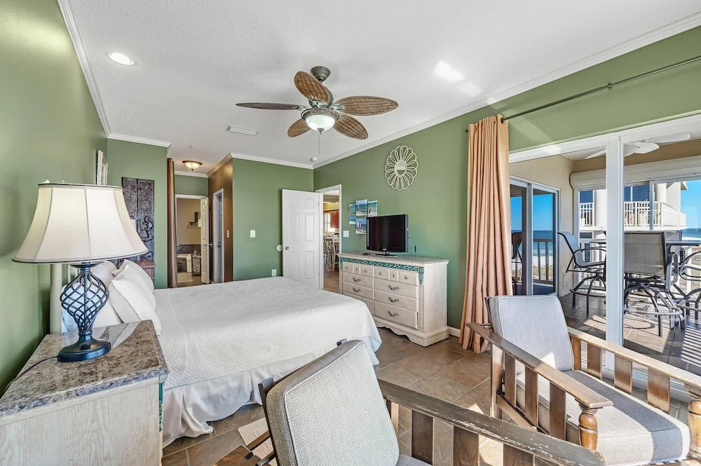 Riviera Dunes 501