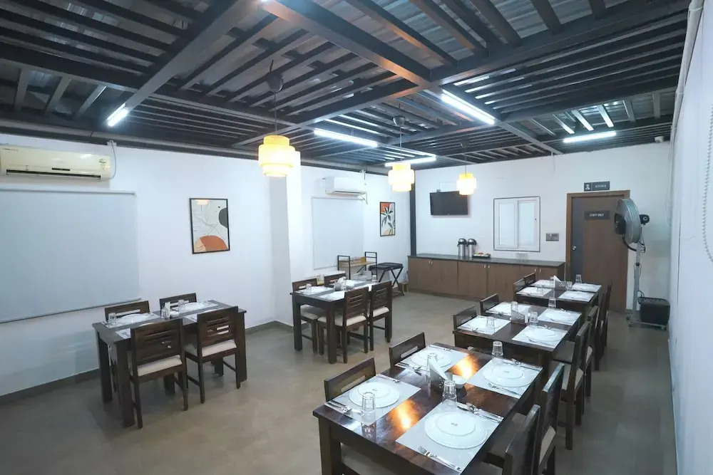 Hotel Kyzen Smart Stays - Hitec City