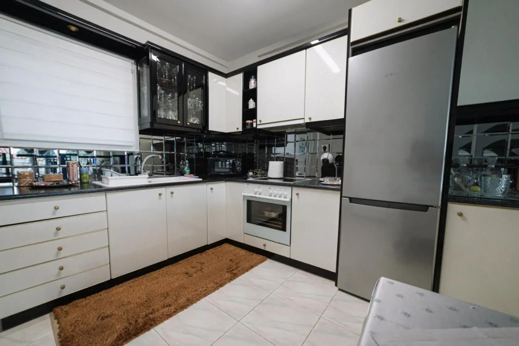 Beachfront apartment in the suburbs of Volos