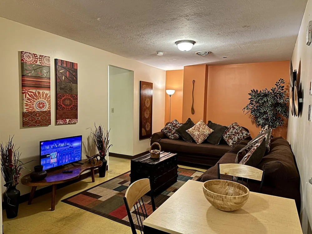 6 Beds Downtown Apt Very Quick Walk Everywhere