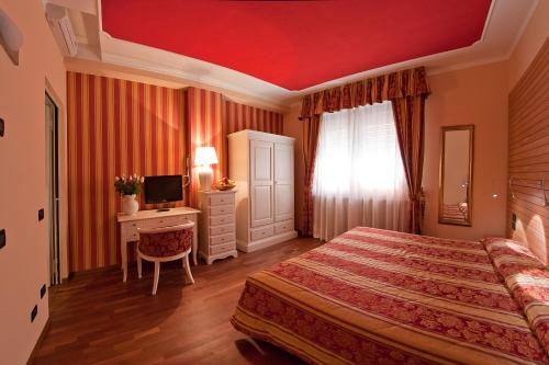 Hotel Cles