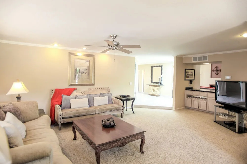 Avalon - 4 Bedroom Home - Scottsdale