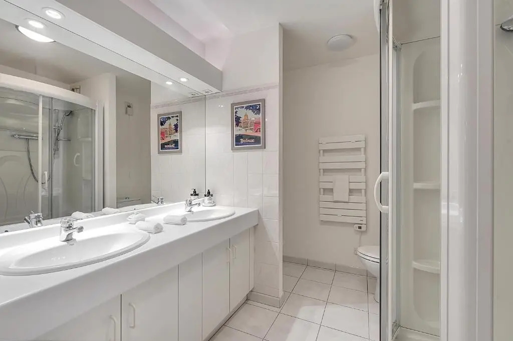 LES JARDINS DE L'OLYMPE - Appartement lumineux de 137m2
