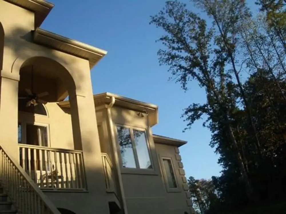 The Villa At Waters Edge