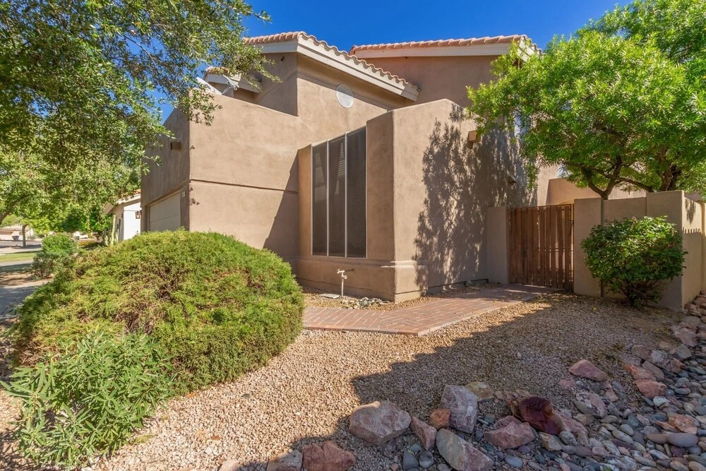 Redmont Mesa 3 Bedroom Home by Redawning