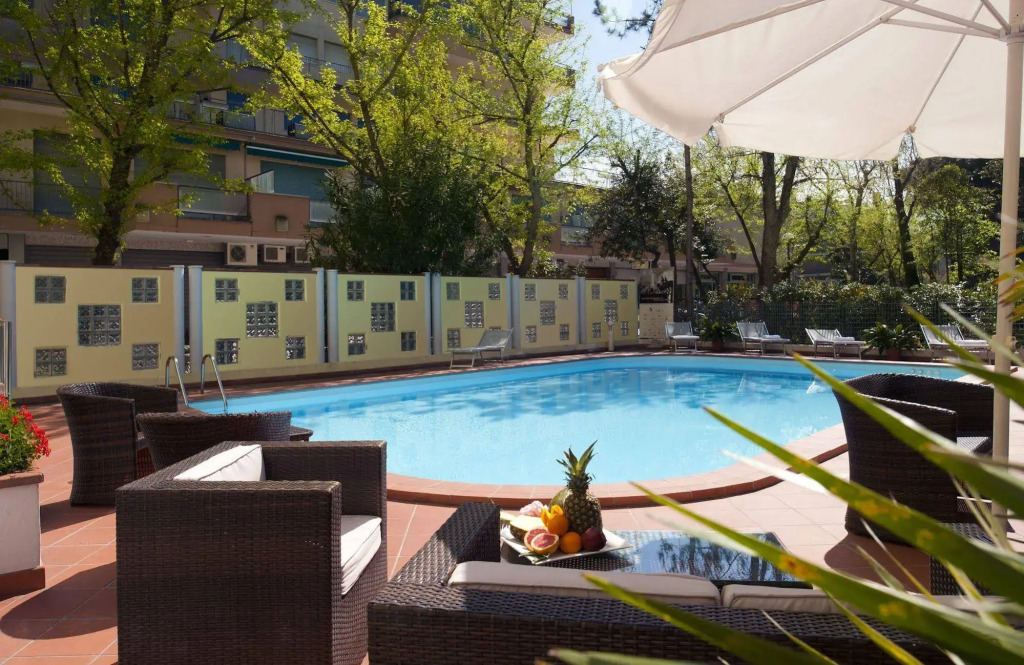 Astoria Suite Hotel