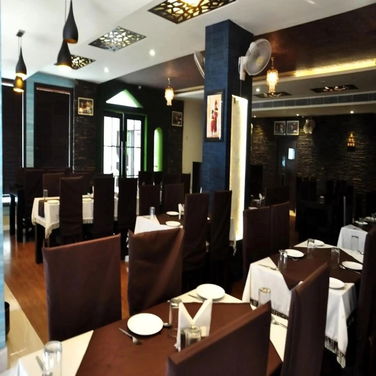 Townhouse by OYO Brahma Sarovar Formerly Krishna mahal