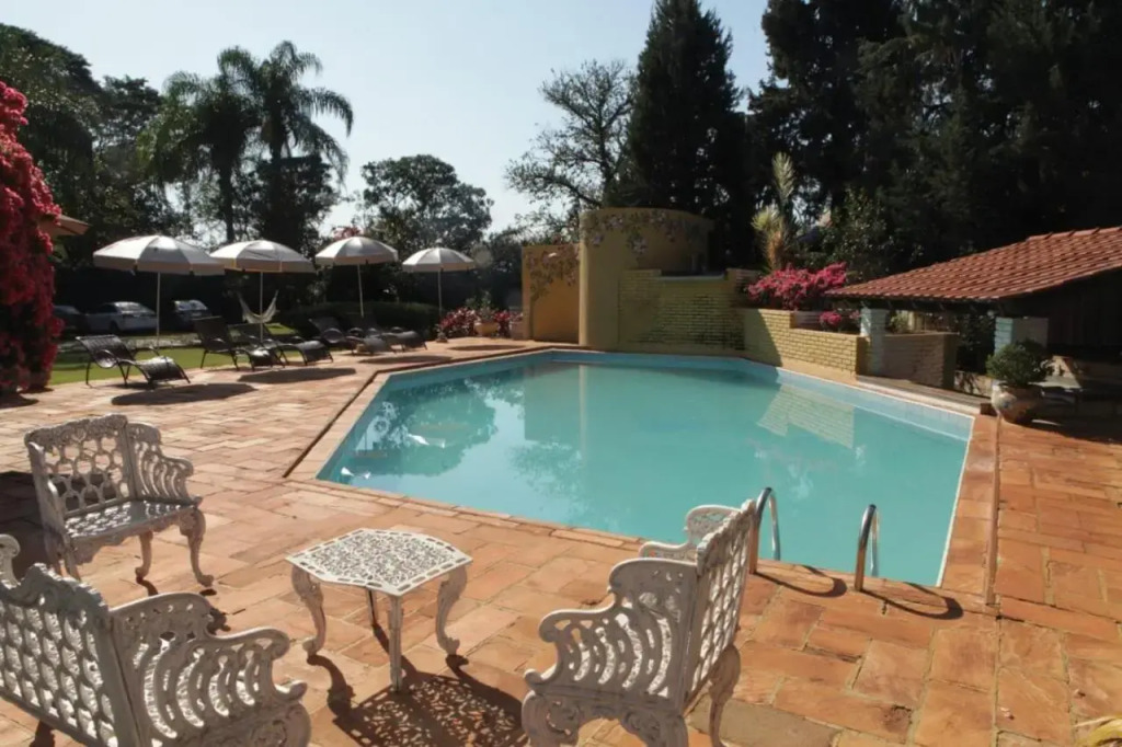 Hotel Pousada Chalé das Flores