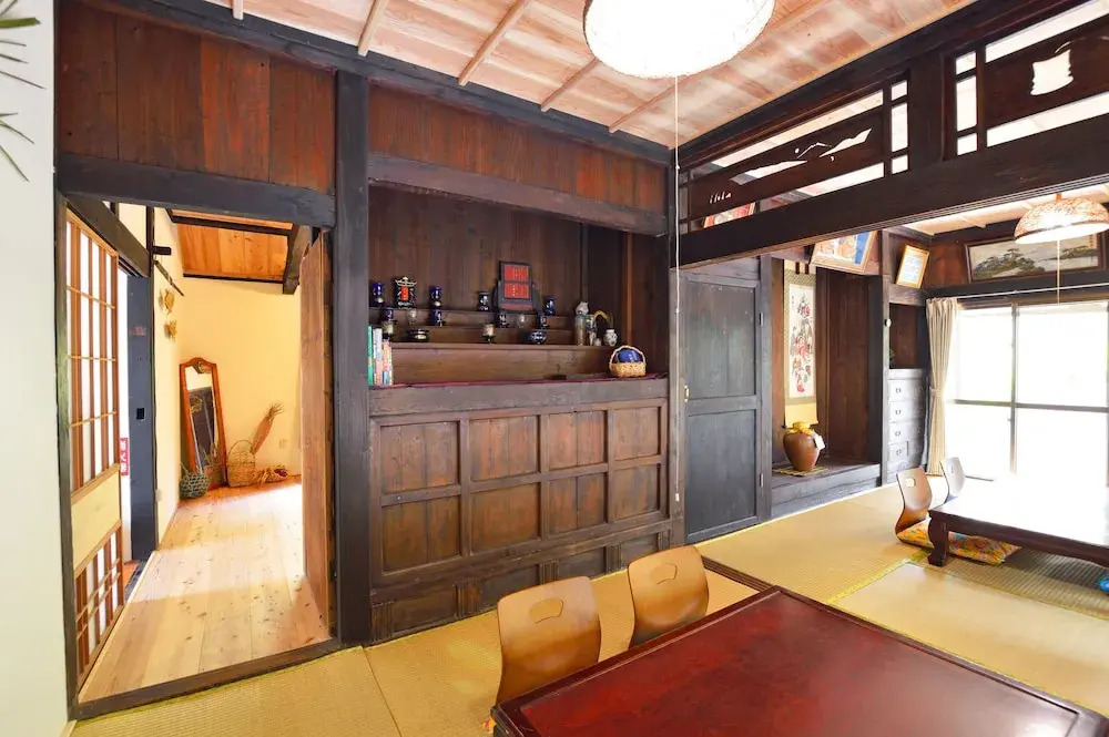#Nerome01 Traditional Okinawan House in YAMBARU, eg