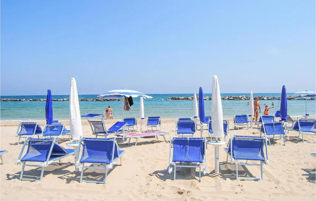 Beautiful Apartment In Mondolfo With 1 Bedrooms