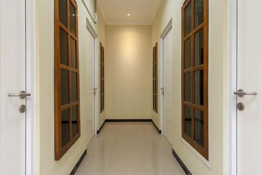 KoolKost near RSAL Surabaya