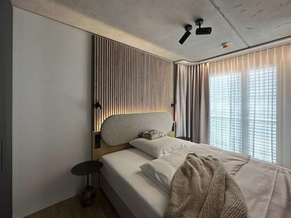 B5 Apartments