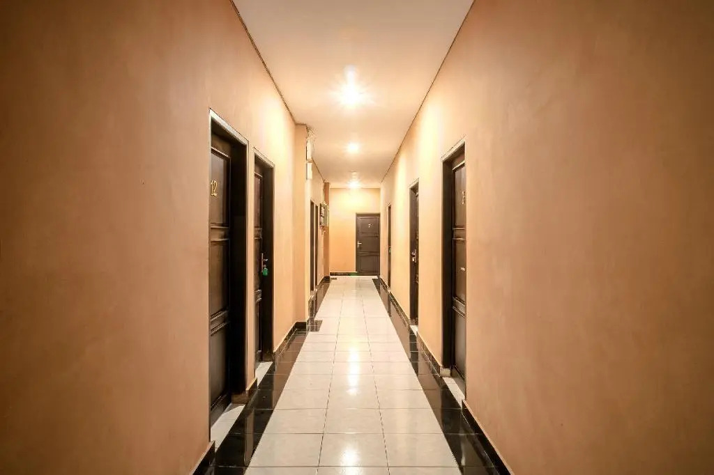 Hotel O Makassar near Mall Panakukkang formerly Sayang Home Stay