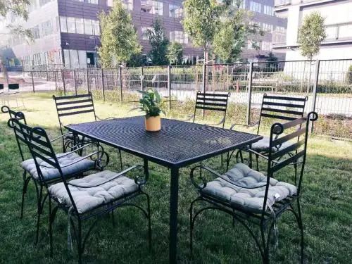 Airport Comfy Guest House