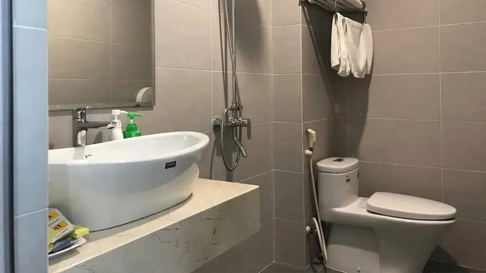 Sắc Màu Hotel Hn - by BAY LUXURY