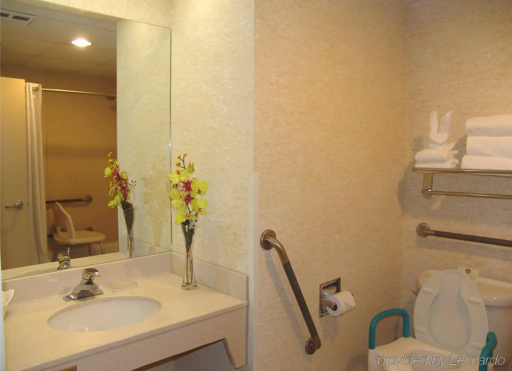 Best Western Plus Executive Inn