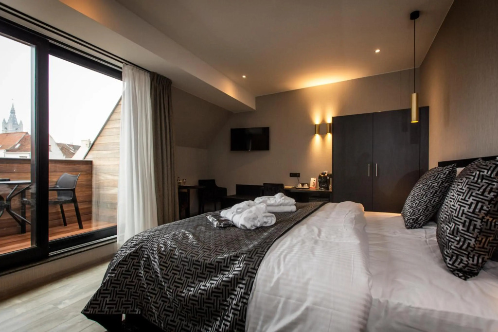 Hotel Harmony