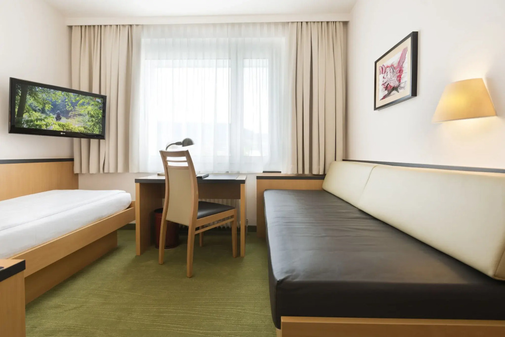 Hotel City