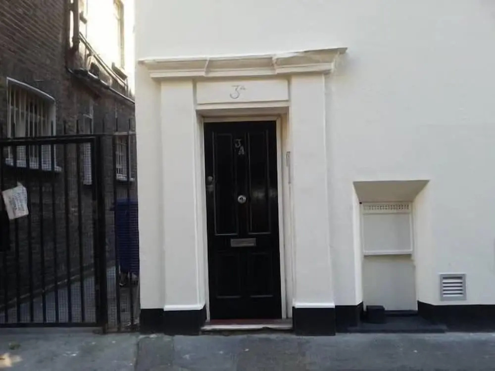 Kensington and Chelsea Apartment