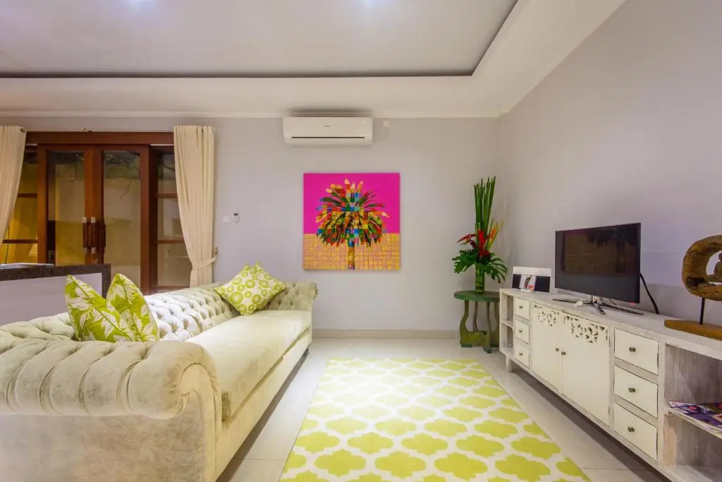 Golden Palm Villa