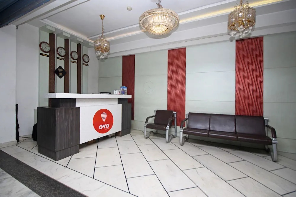 Hotel The City Square & Suites