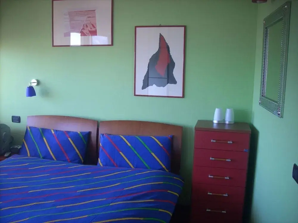 Villa Hermosa B&B