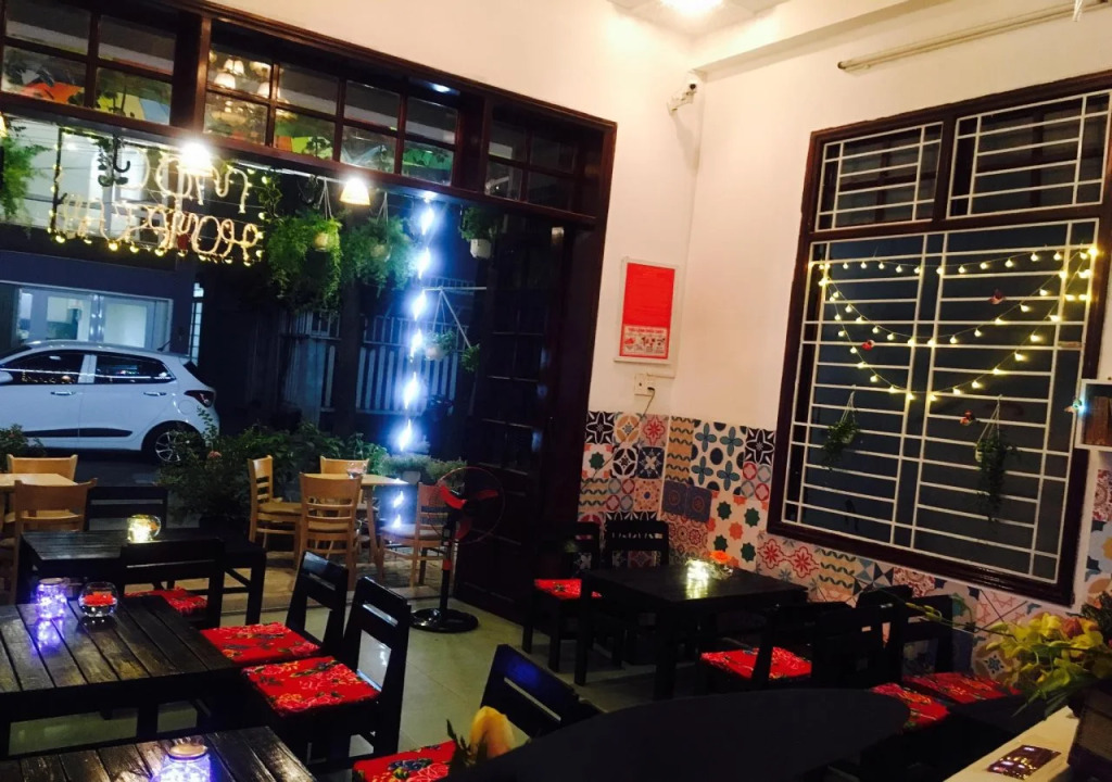 Moc Homestay Coffee - Hostel