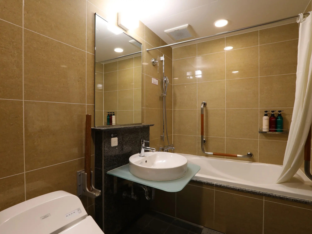APA Hotel Kanda Jimbocho Ekihigashi