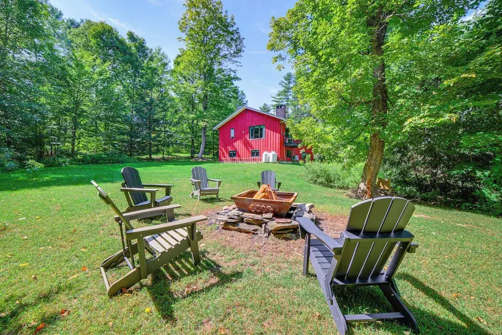 Inviting Vermont Home On Mount Ascutney