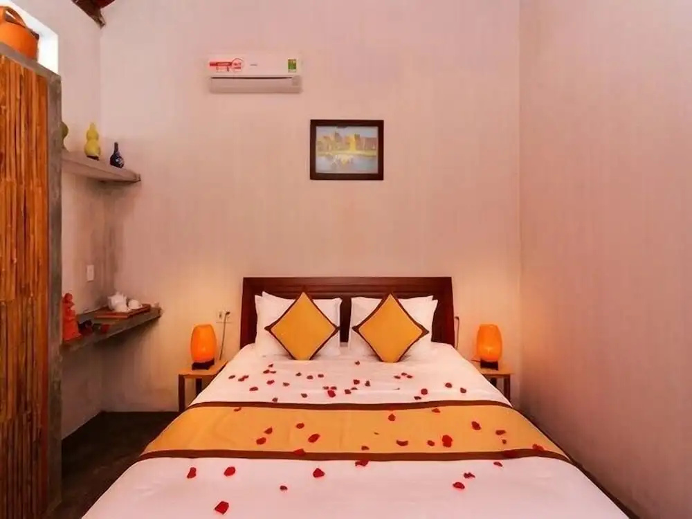 Local Beach Homestay