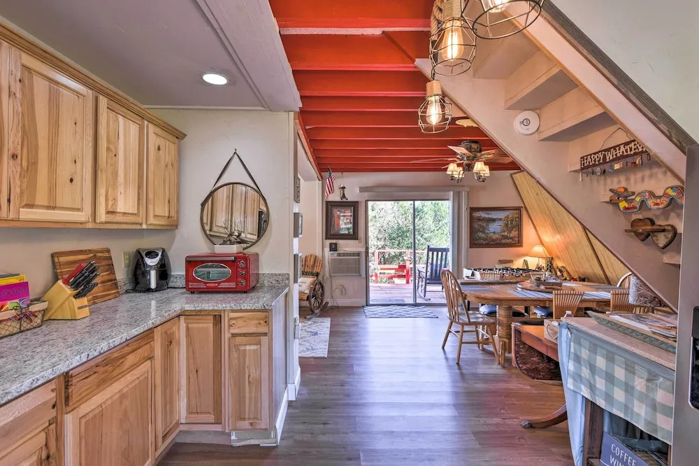 Steps to Lake! Charming Cabin: Pool Access & Decks
