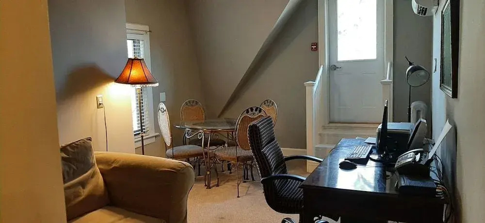 The DeBary Inn