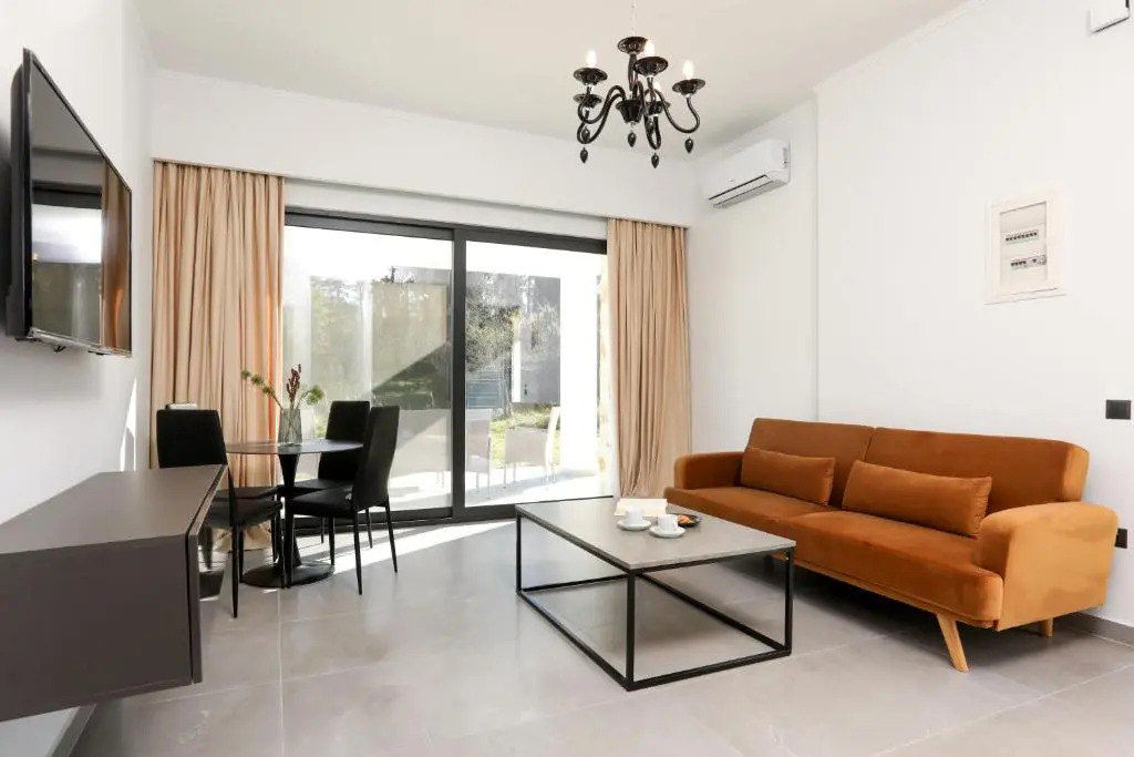 Rans Luxury Villas & Suites in Corfu with swimming pool