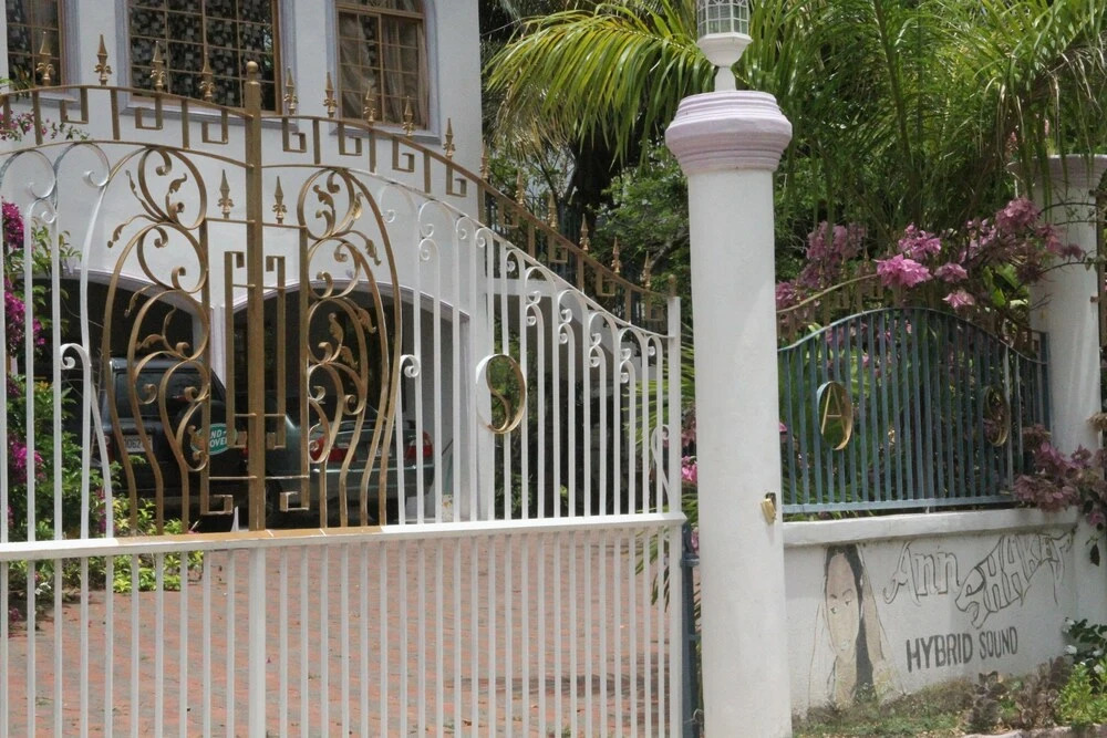 Sweetsop Jamaica Villa and Tour