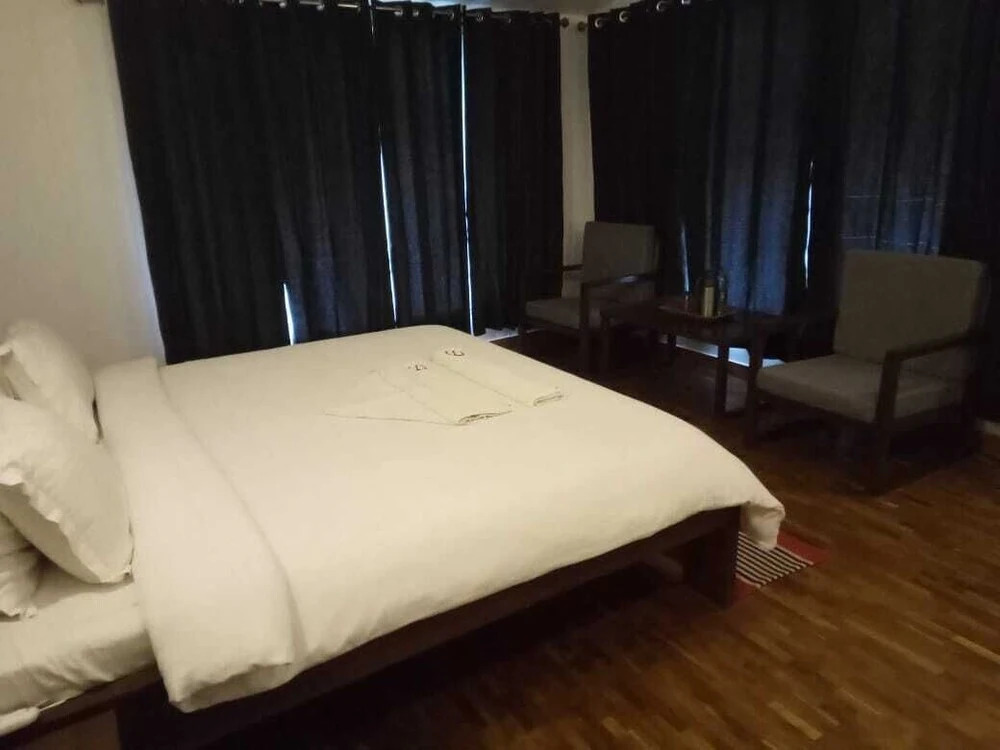 Asaka Lodge