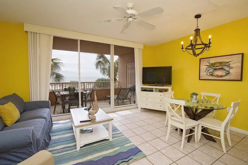 Beach Club 202-d 1 Bedroom 1.5 Bathroom Condo