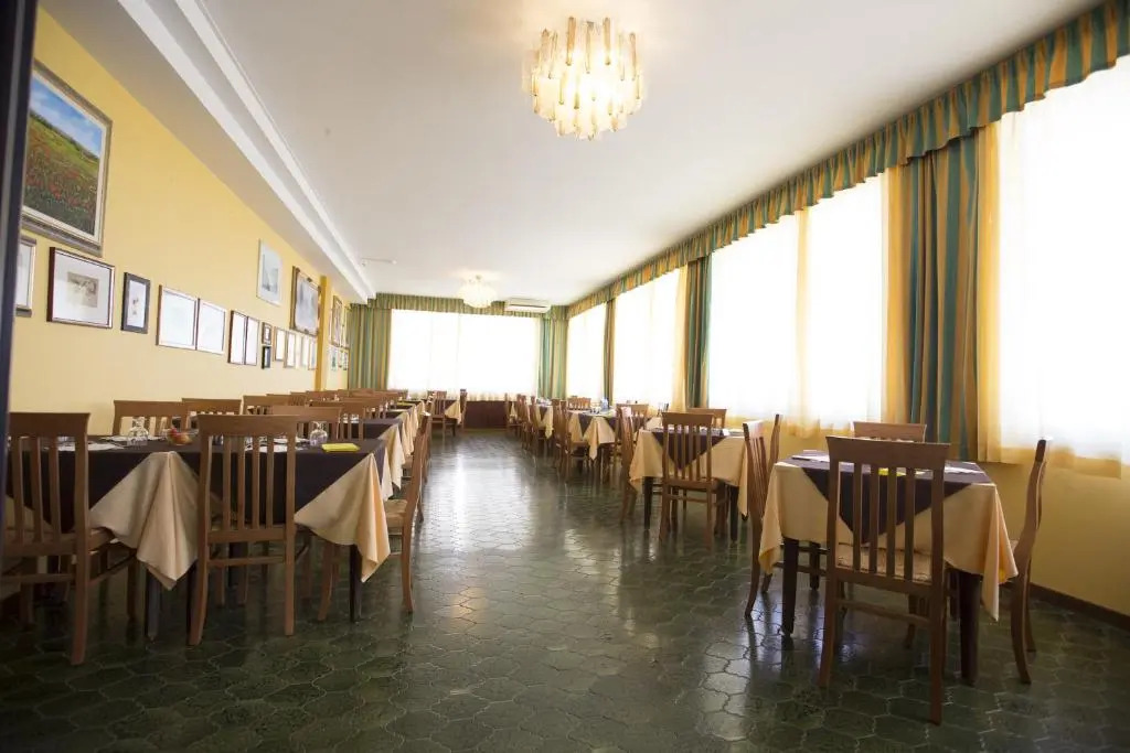 Hotel Mediterraneo