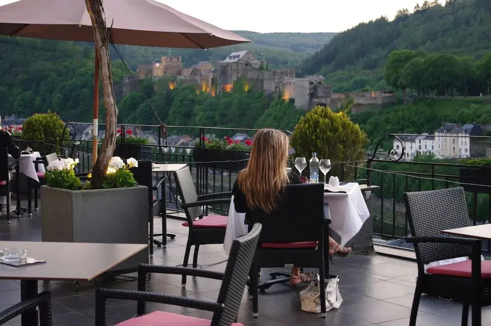 Hôtel Panorama - Vue exceptionnelle sur la Semois