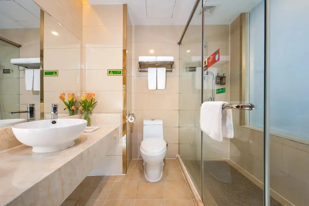 Vienna Hotel Shenzhen Shajing Zhongxin Road