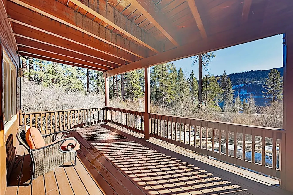New Listing! Large Donner Lake W/ Water View 4 Bedroom Home
