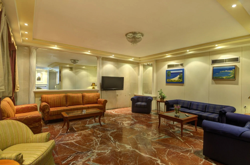 Hotel Nefeli