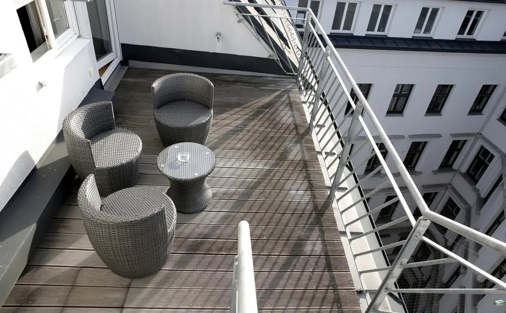 KH Apartments