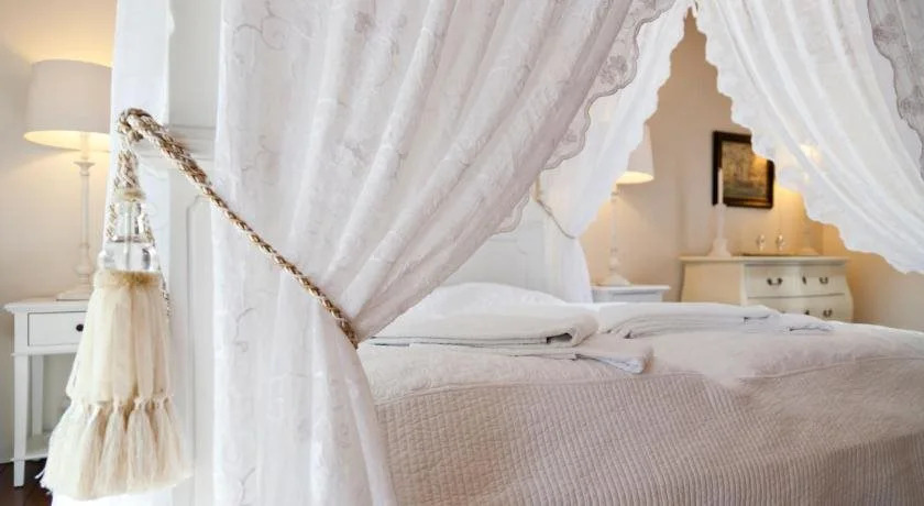 Knudhule Badehotel Cottages