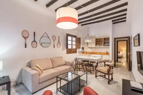 Granada Suites