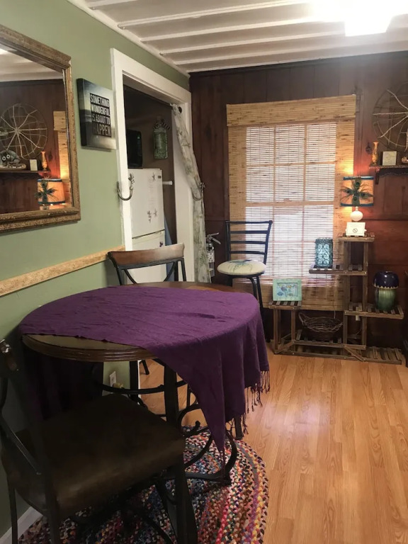 Come Friday Cottages